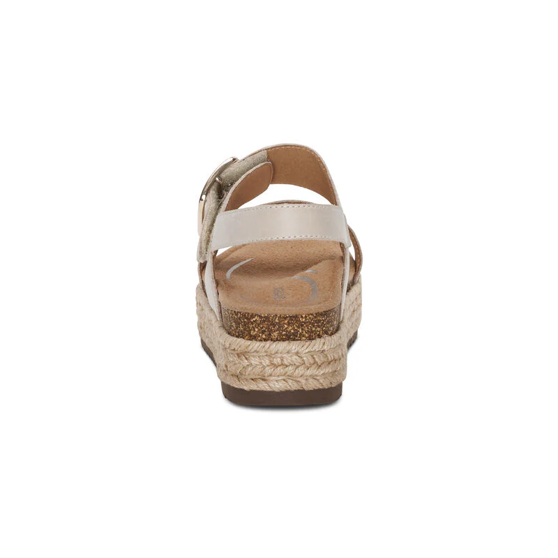 CP103W VANIA CREAM